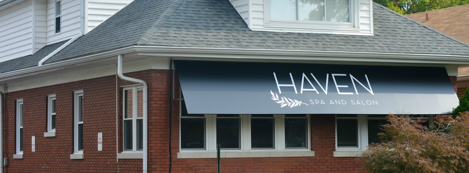 Haven Spa & Salon logo